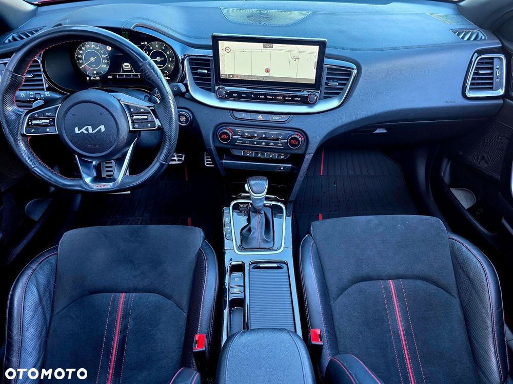 Kia ProCeed 1.6 T-GDI GT DCT - 30