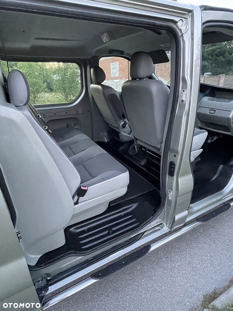 Opel Vivaro - 28