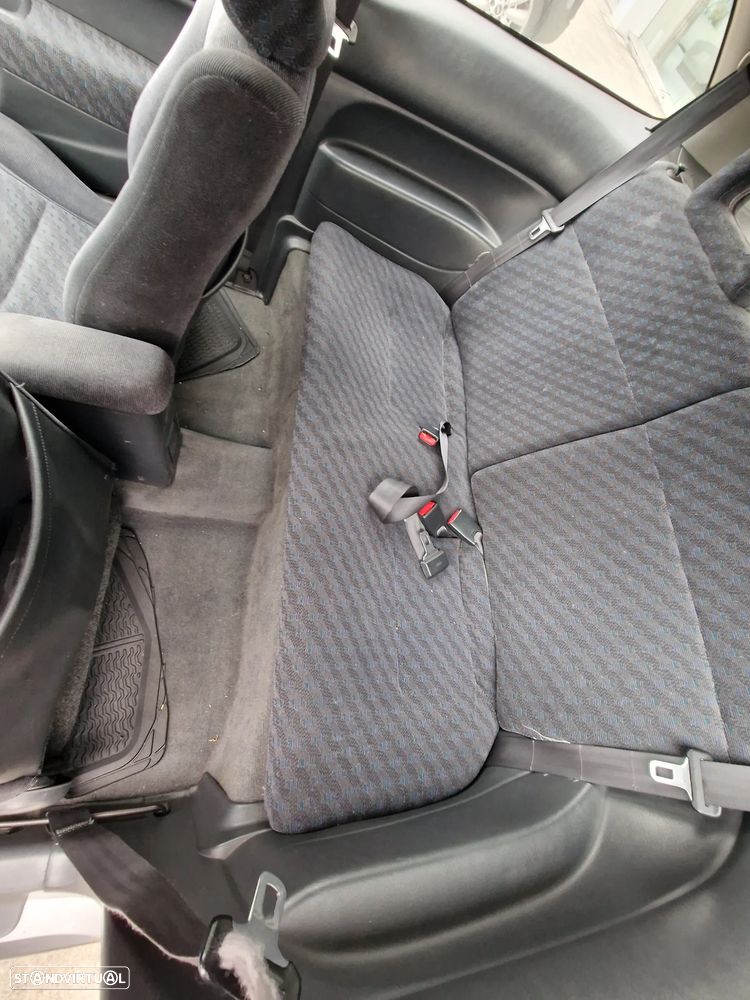Honda Civic 1999 photo 3