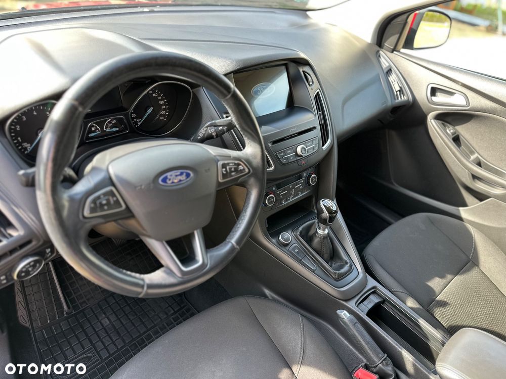 Ford Focus 1.5 EcoBoost Gold X ASS - 4