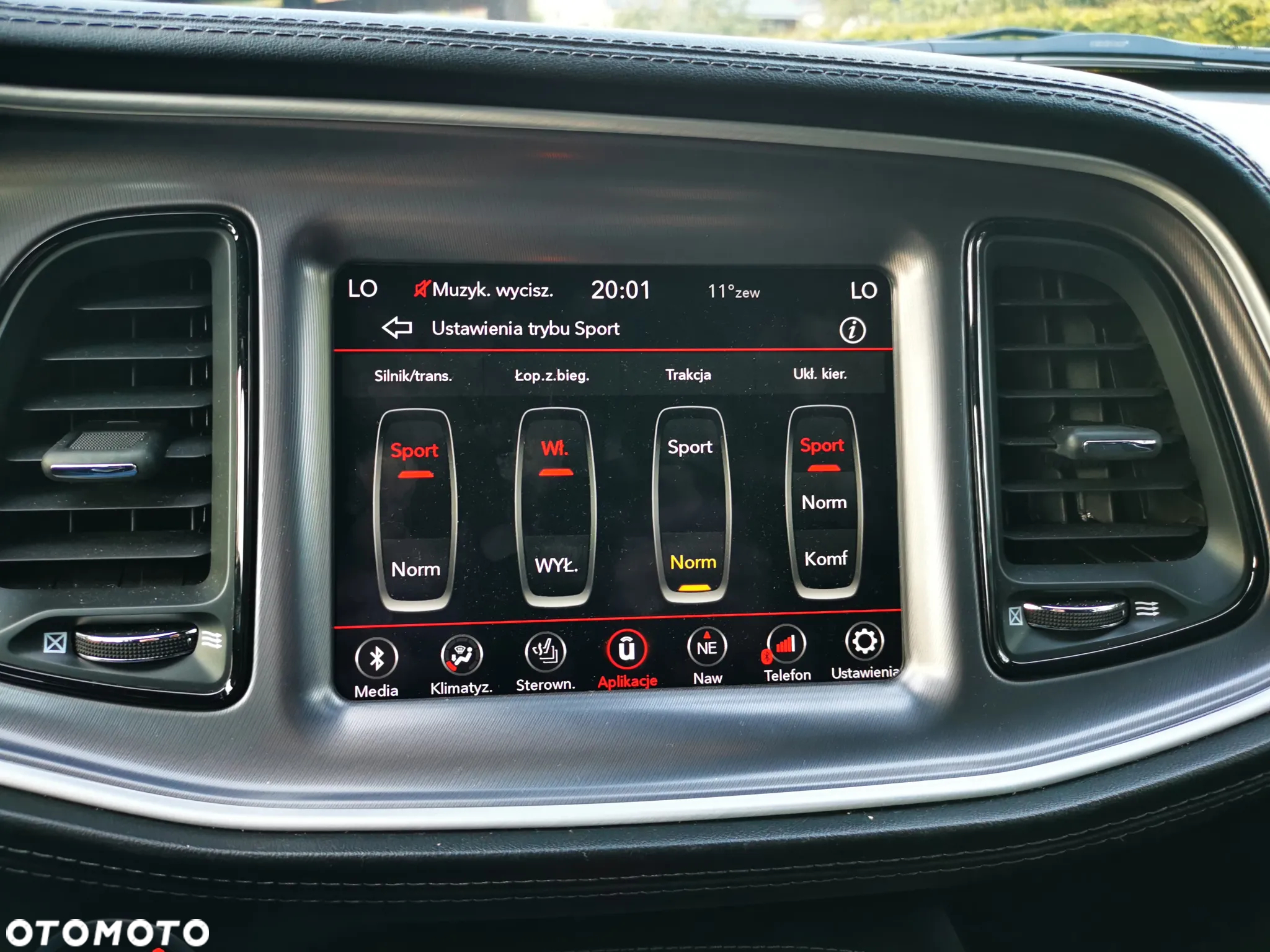 Dodge Challenger Automatik R/T Plus - 10
