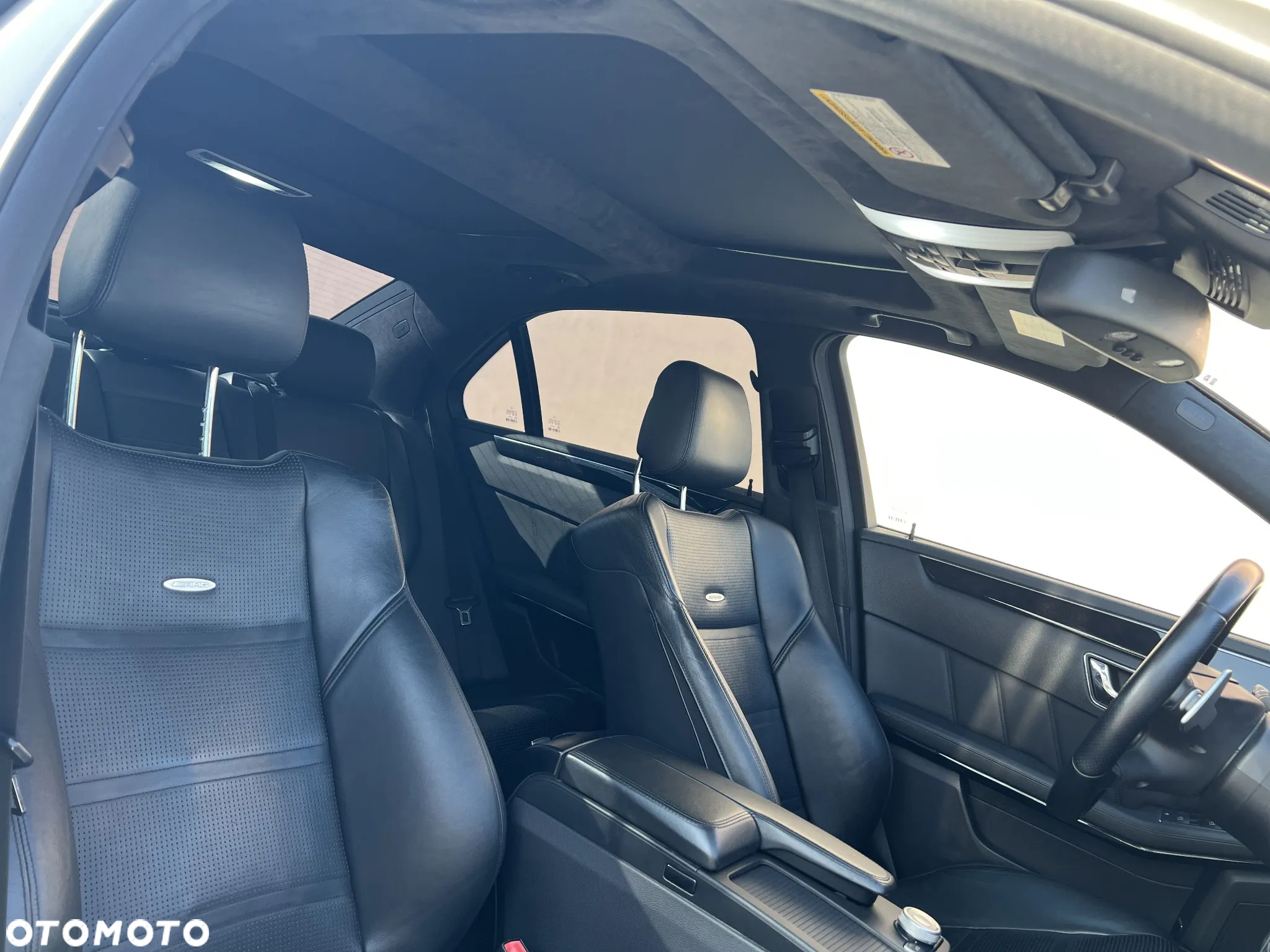 Mercedes-Benz Klasa E 63 AMG AMG Speedshift 7G-MCT - 16
