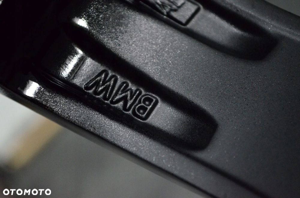 Felgi BMW 5x120 7,5/8,5 R18 F20 e81 e82 e87 e88 e46 e36 X3 e83 - 7