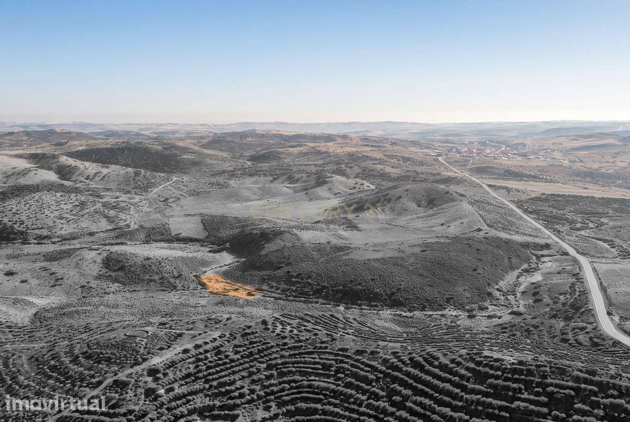 Terreno rústico com 2.120 m² em Giões — tranquilidade no interior alga - Grande imagem: 2/12