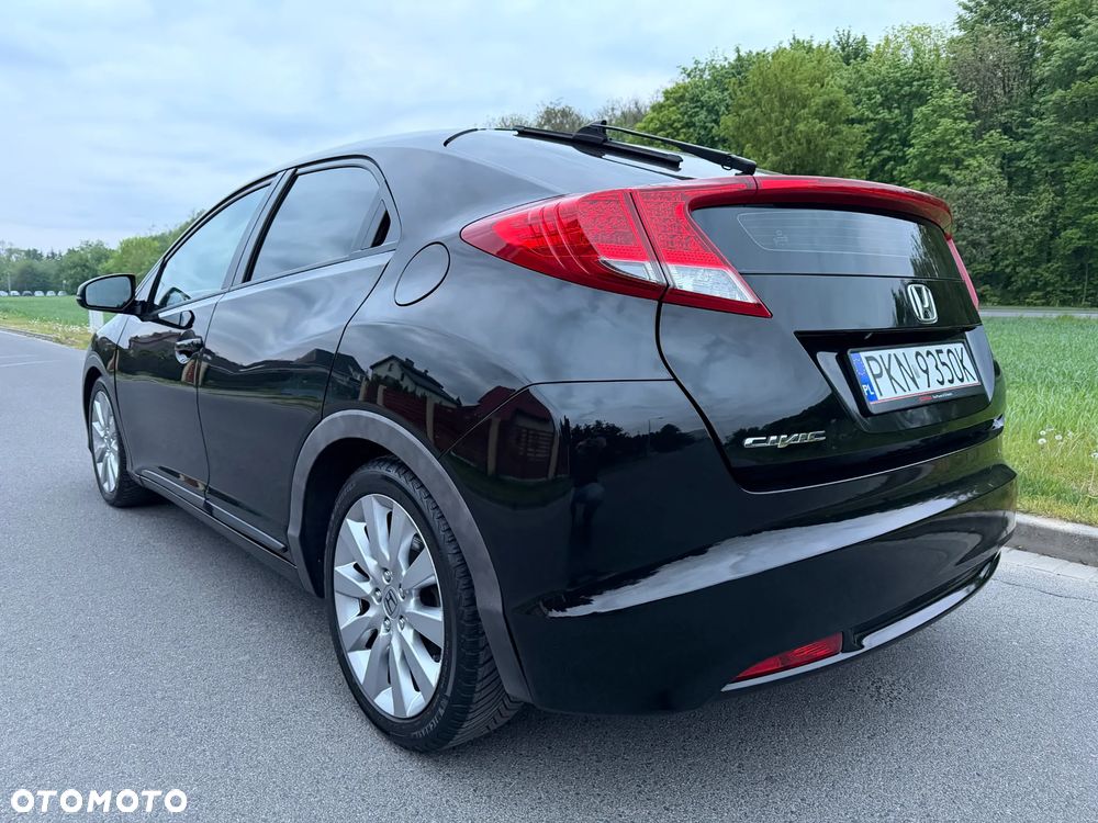 Honda Civic 1.8i-VTEC Automatik 50 Jahre Edition - 3