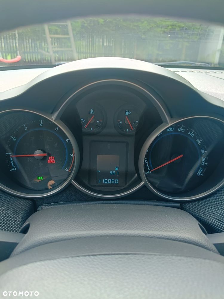 Chevrolet Cruze 1.8 LT+ - 20