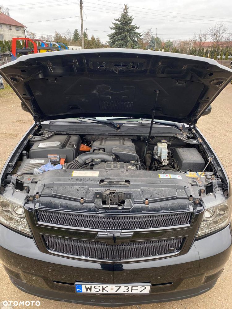 Chevrolet Tahoe - 12