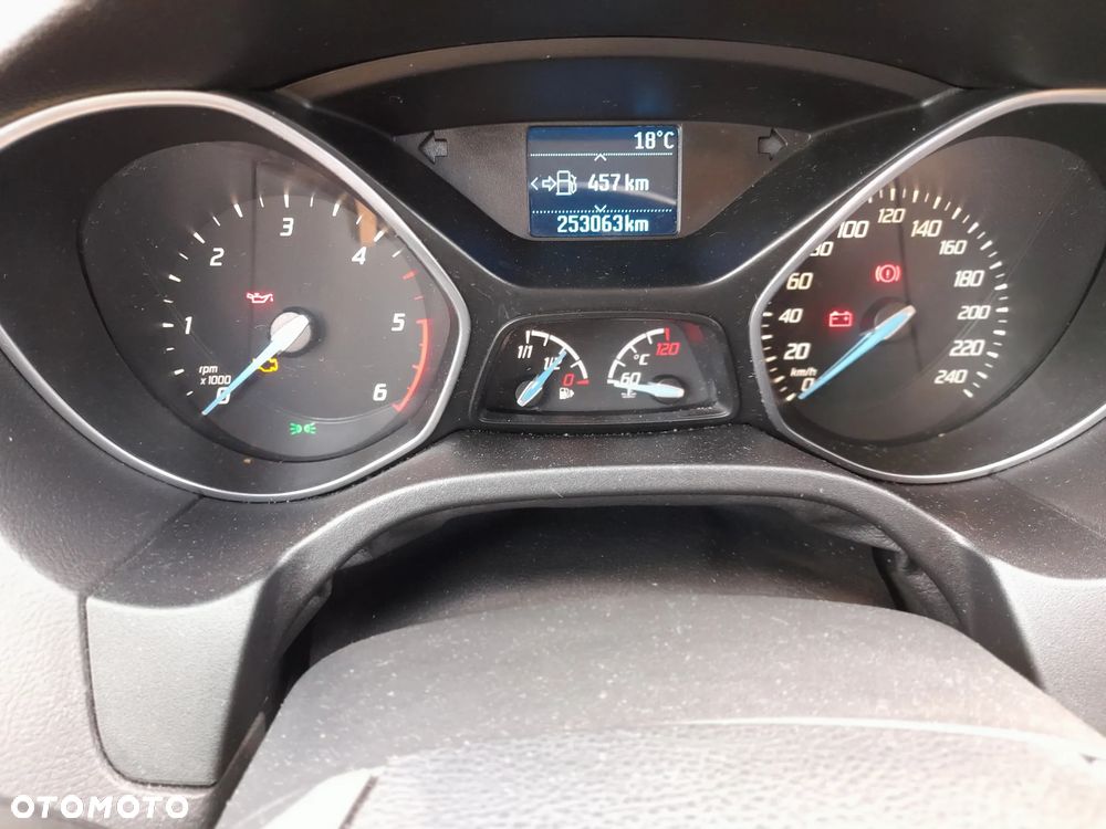 Ford Focus - 6