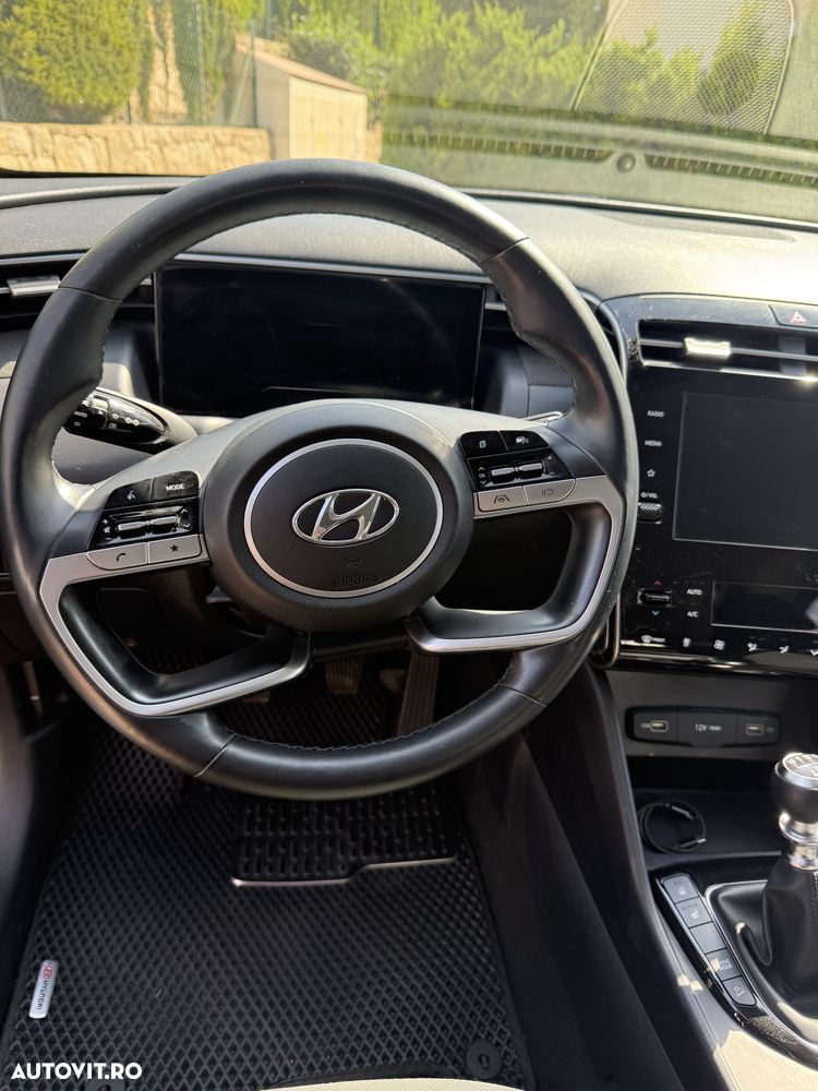 Hyundai Tucson 1.6 T-GDi 4WD 6MT Style - 10