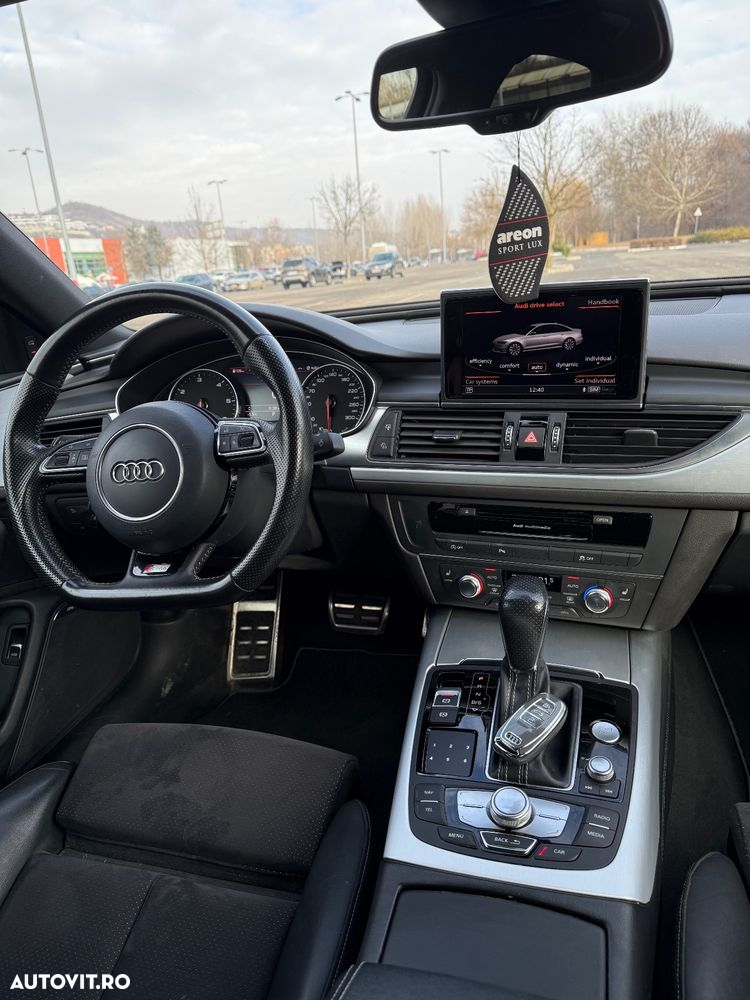 Audi A6 Avant 3.0 TDI quattro S tronic - 10