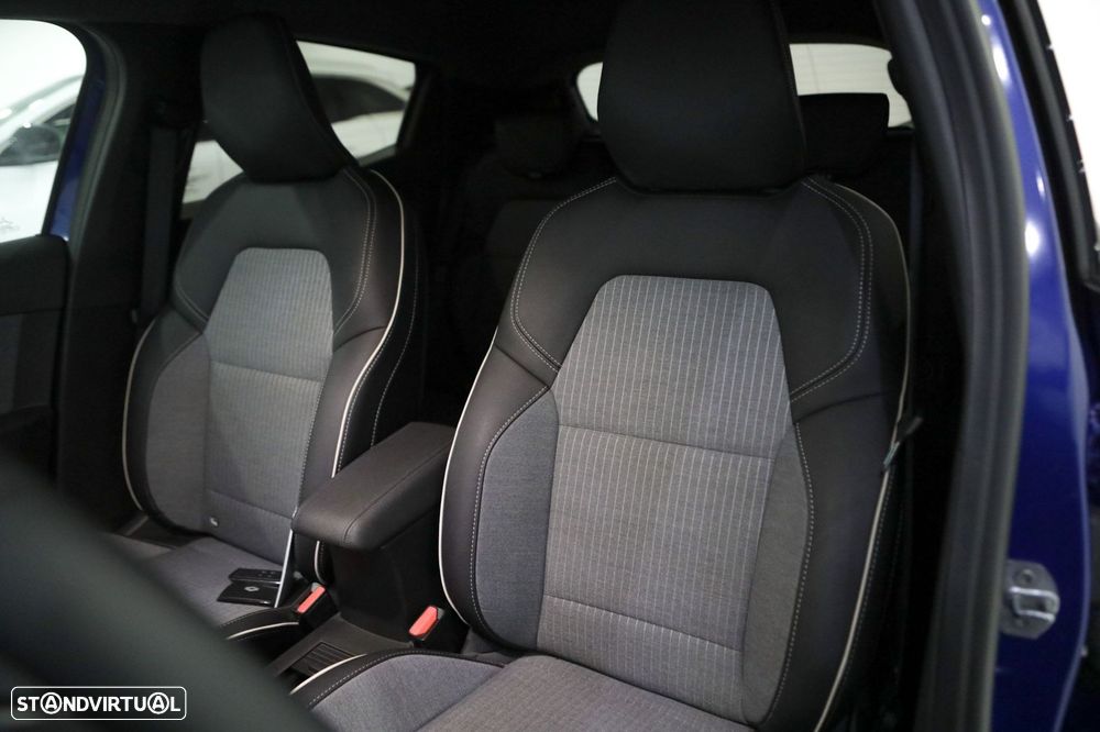 Renault Clio 1.0 TCe Techno - 15