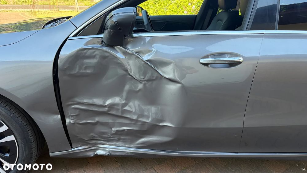 Mercedes-Benz CLA 200 d Progressive 8G-DCT - 15