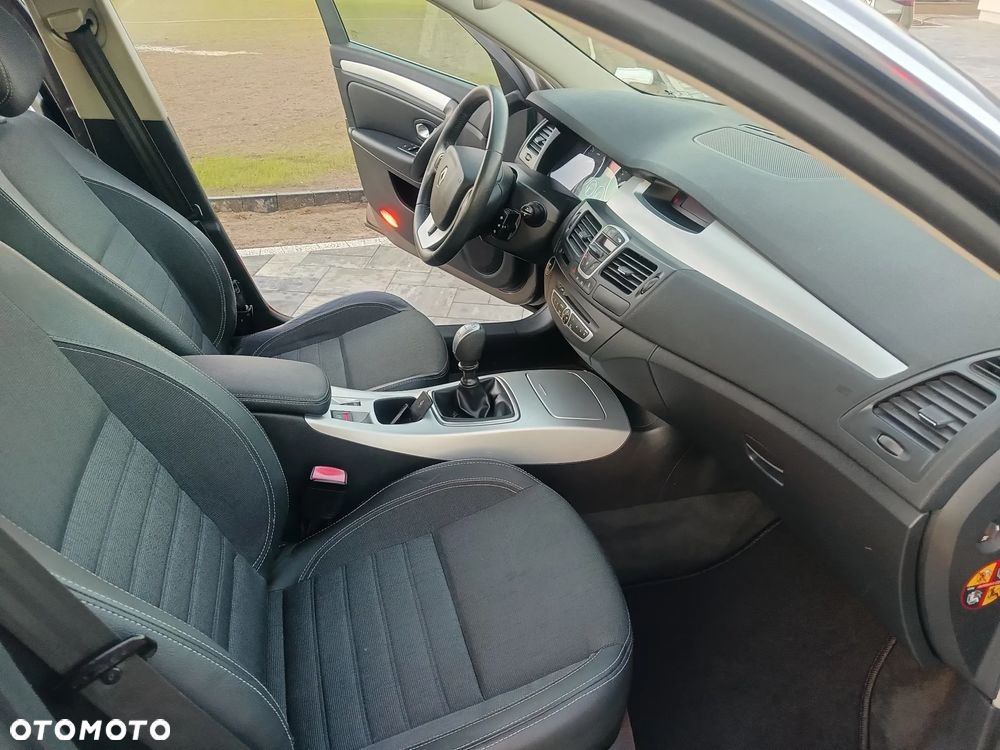Renault Laguna - 12