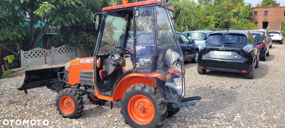 Kubota B1830 - 4