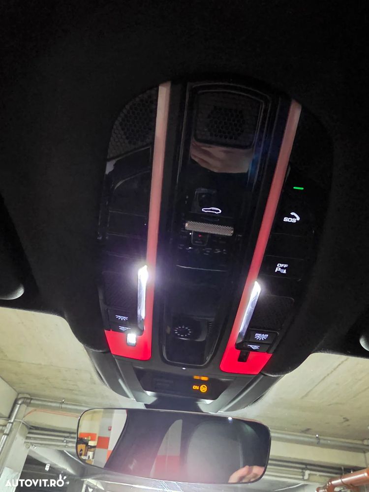 Porsche Cayenne S - 20
