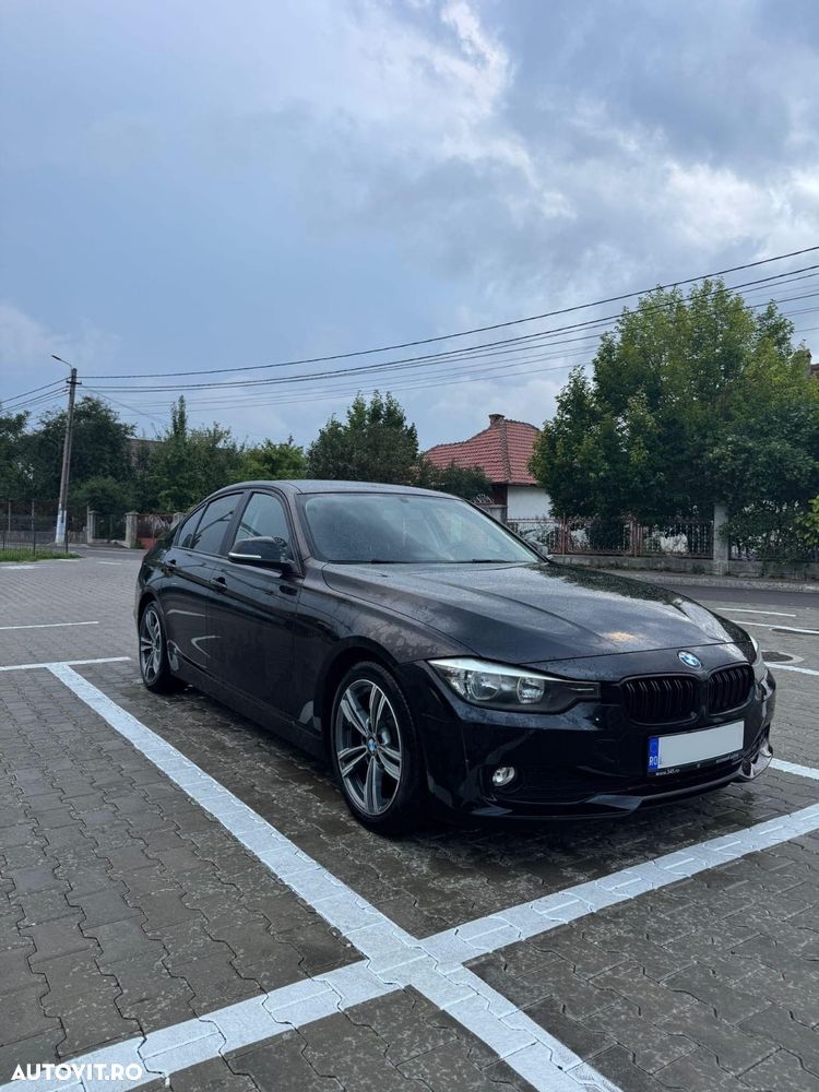 BMW Seria 3 ver-320d-at-mhev - 3