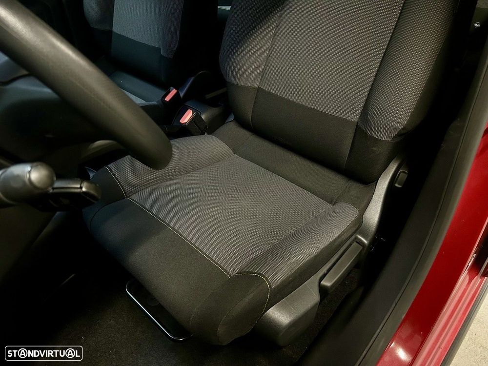 Citroën C3 1.2 PureTech Shine - 32