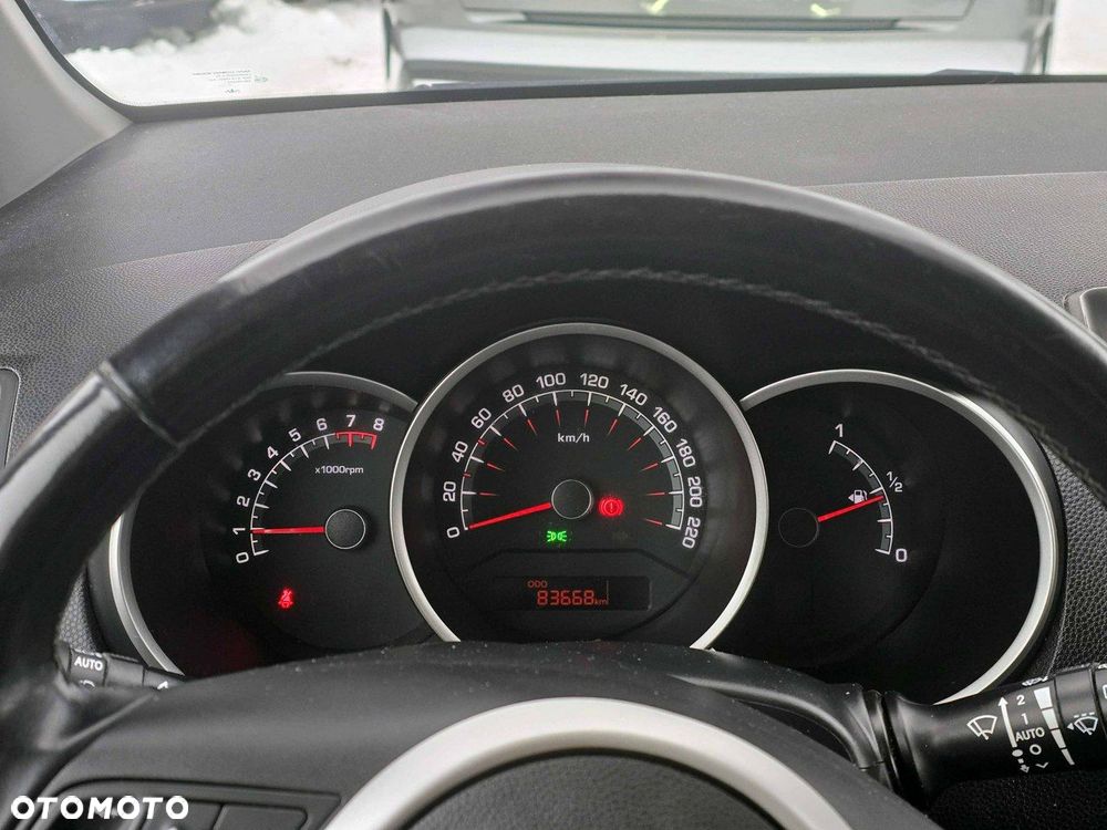 Kia Venga 1.4 Business Line - 5