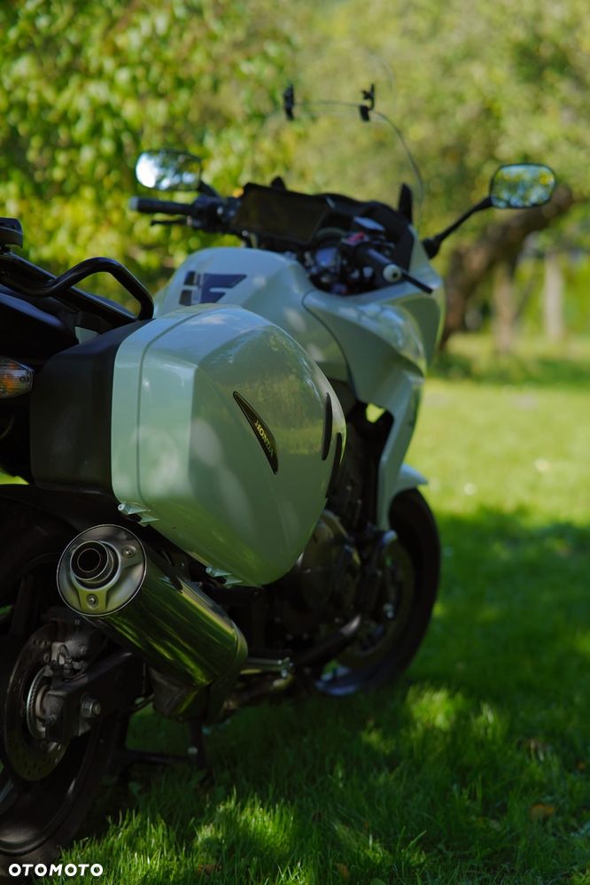 Honda CBF - 14