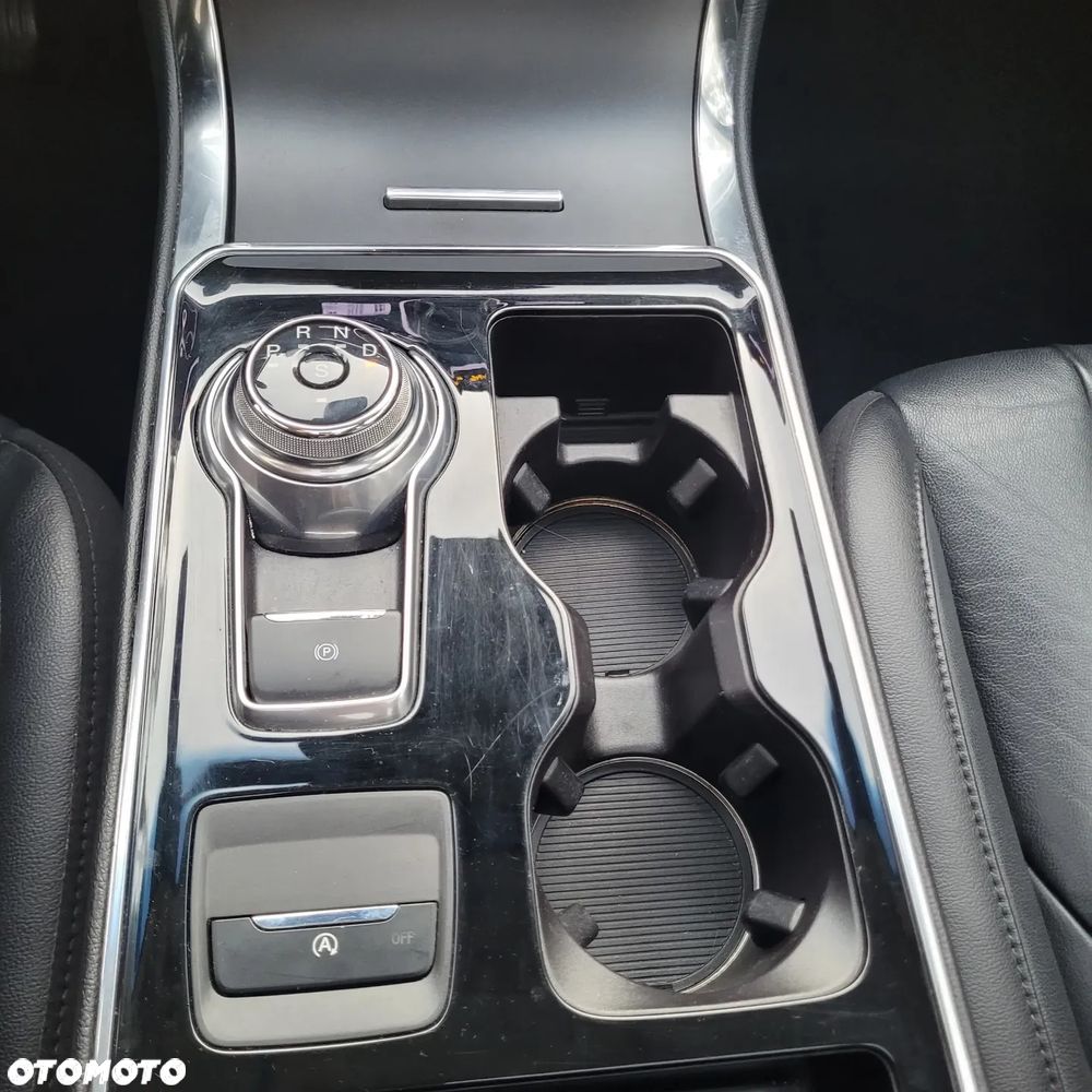 Ford Edge - 22