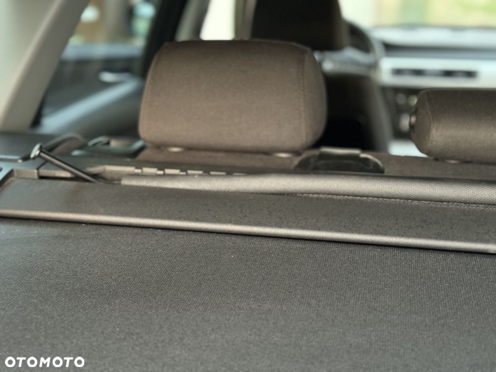 BMW Seria 3 - 26