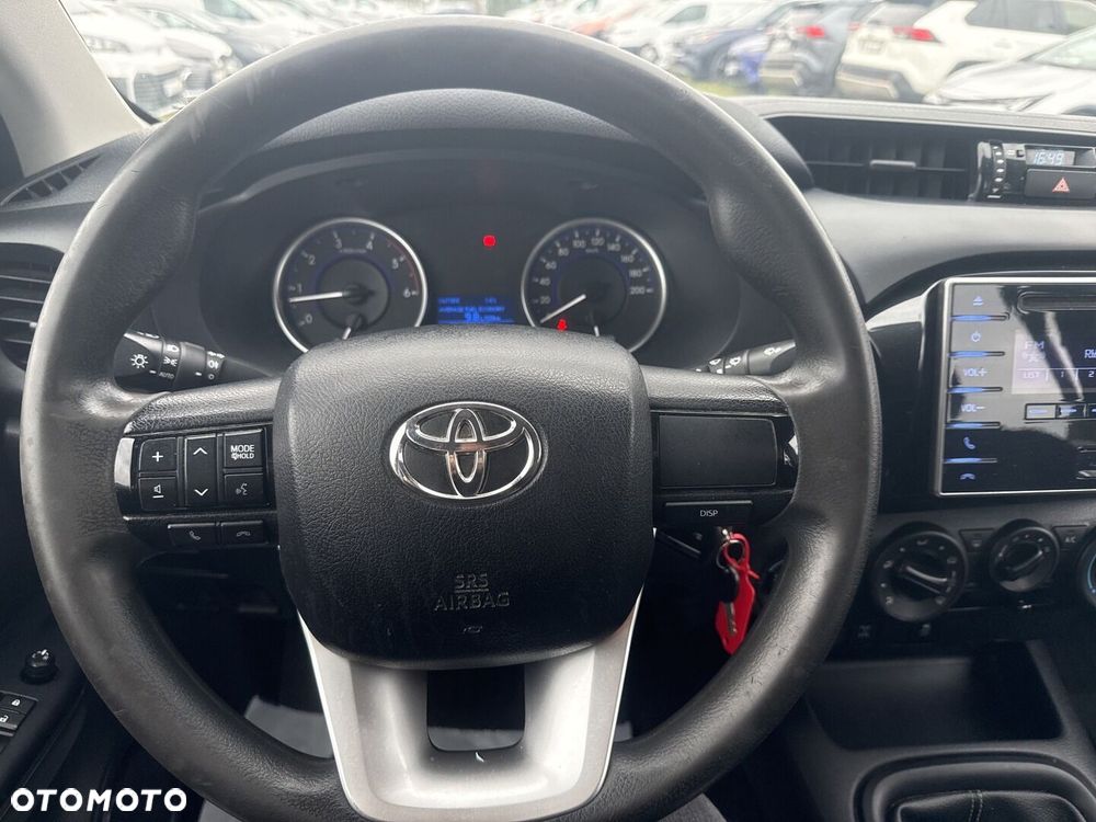 Toyota Hilux 2.4 D-4D Double Cab DLX 4x4 - 20