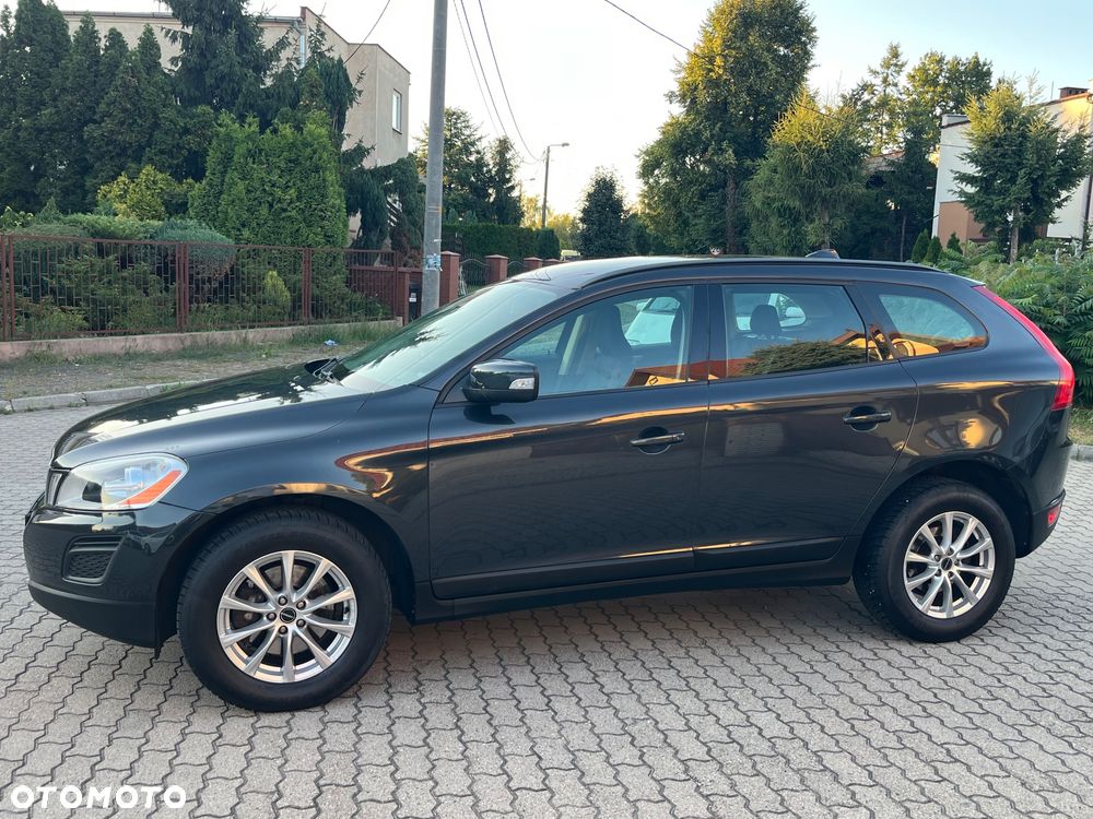 Volvo XC 60 DRIVe R Design - 12