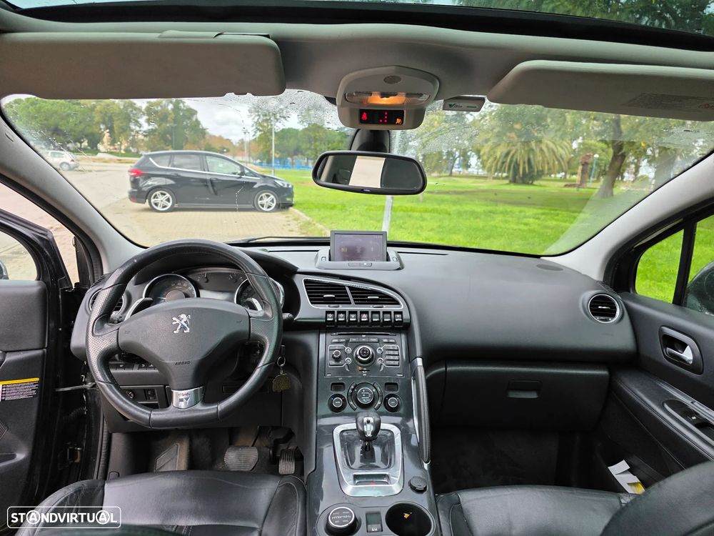 Peugeot 3008 2.0 HDi Hybrid4 99g J18 - 10