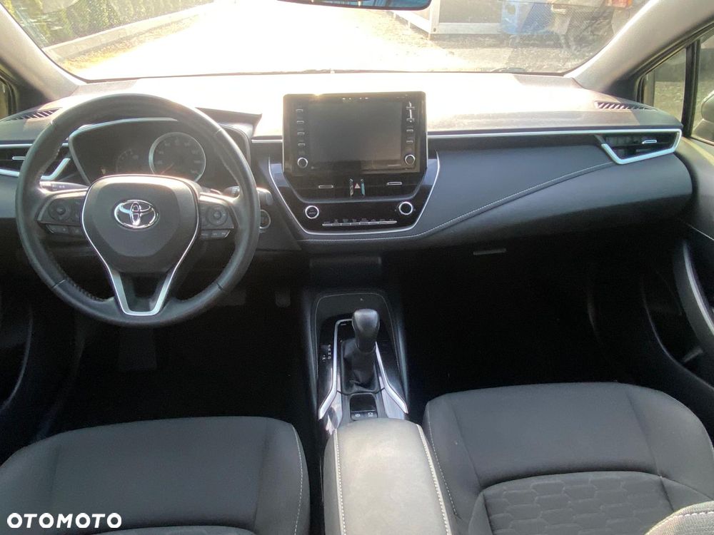 Toyota Corolla - 6