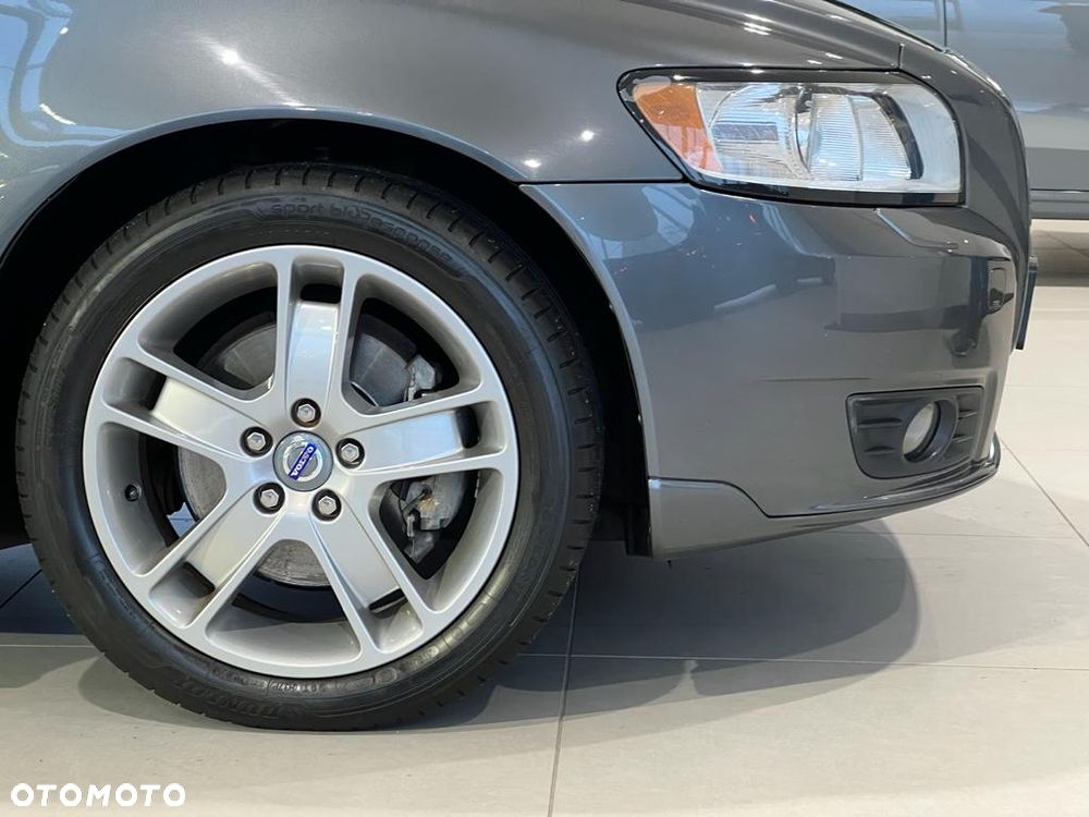 Volvo V50 D5 Summum - 11