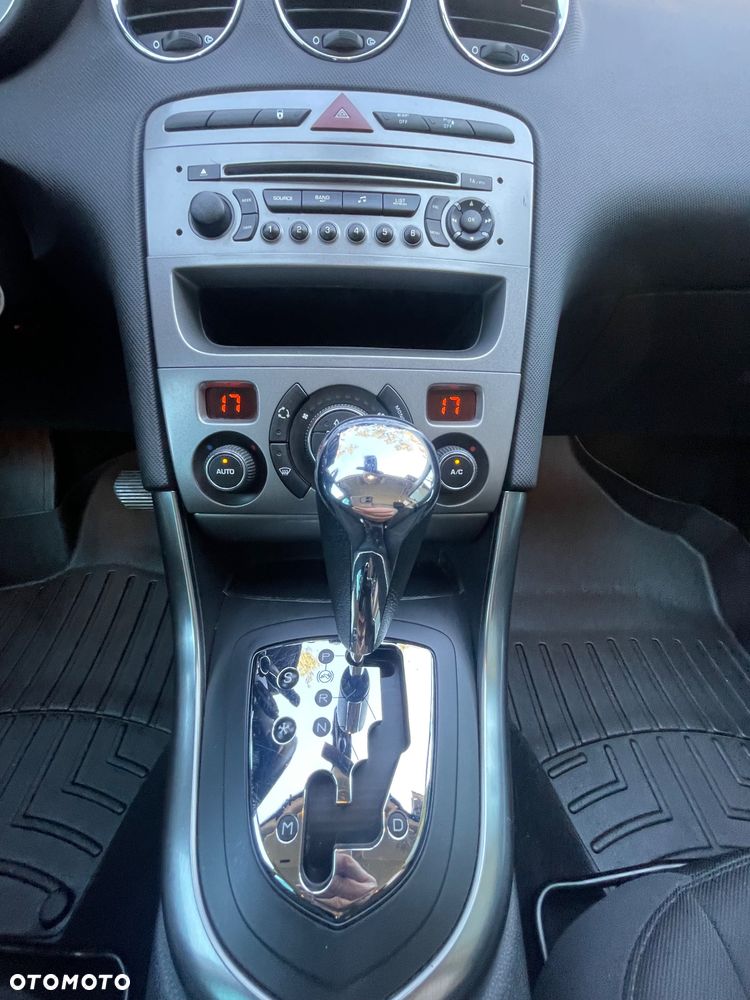 Peugeot 308 120 VTi Automatik Premium - 29