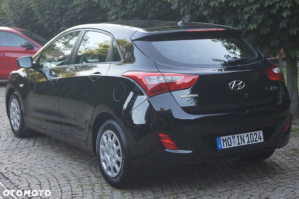 Hyundai i30 1.4 Trend - 13