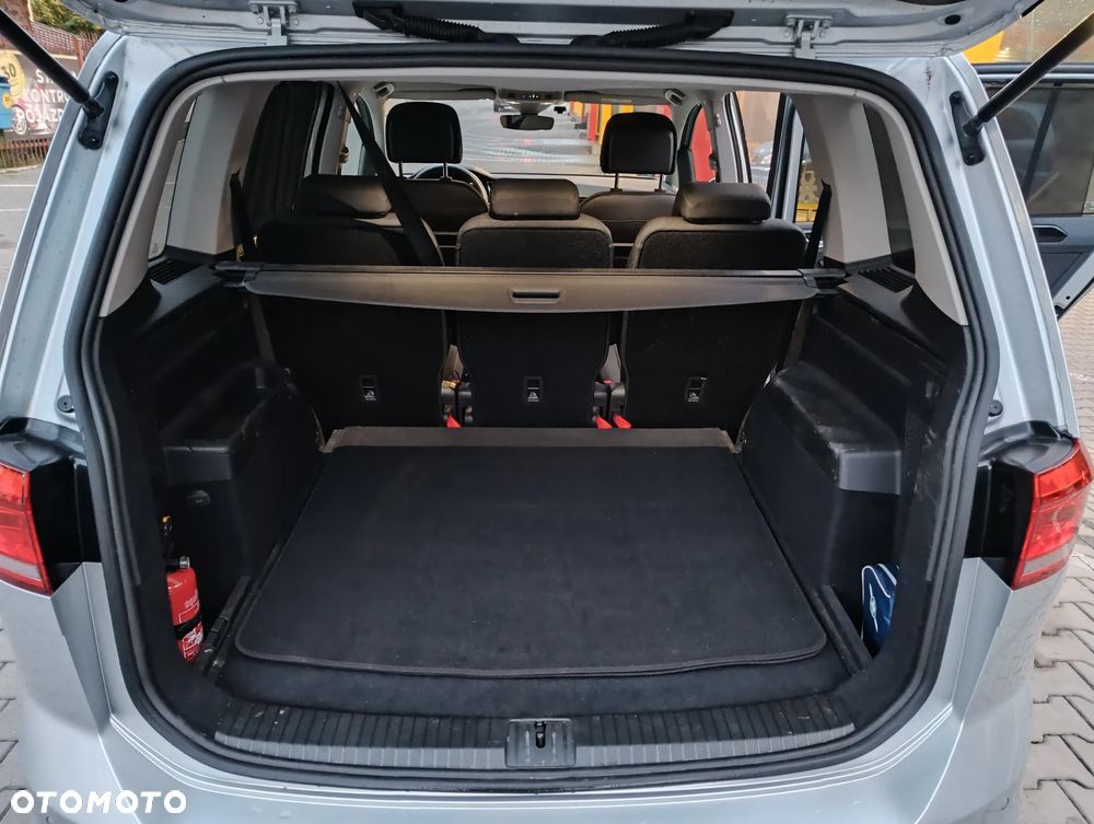 Volkswagen Touran 1.5 TSI EVO Highline - 14