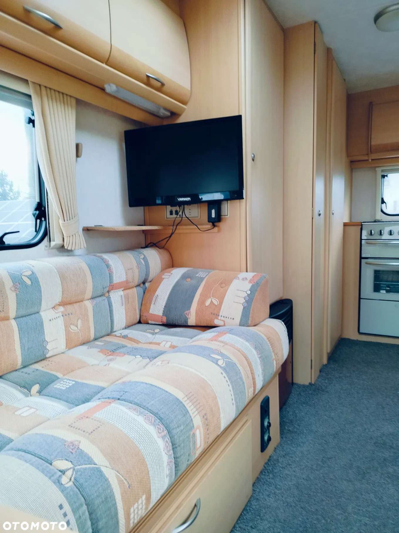 Coachman Amara - 14