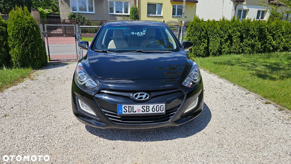Hyundai i30 1.6 Automatik Trend - 22