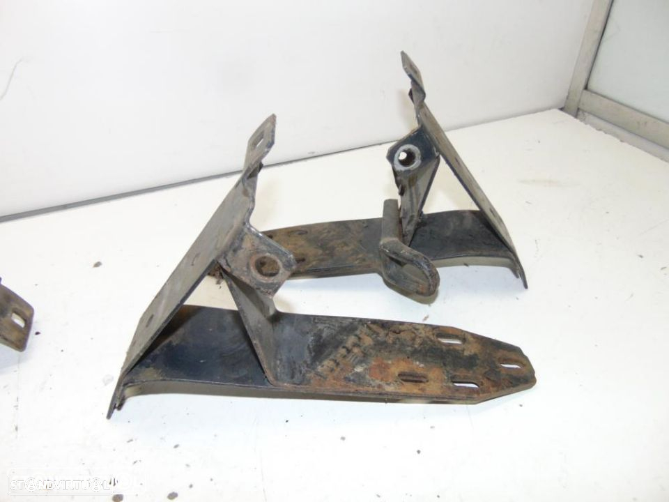 VW Carocha 1300, 1302, 1303 suportes pára-choques - 4