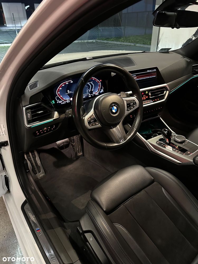 BMW Seria 3 320i M Sport sport - 10