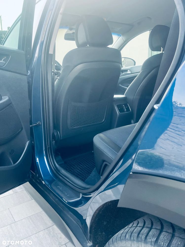 Hyundai Tucson - 16