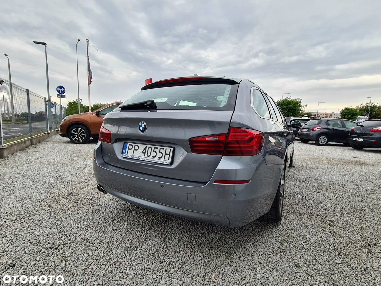 BMW Seria 5 518d Touring Modern Line - 9