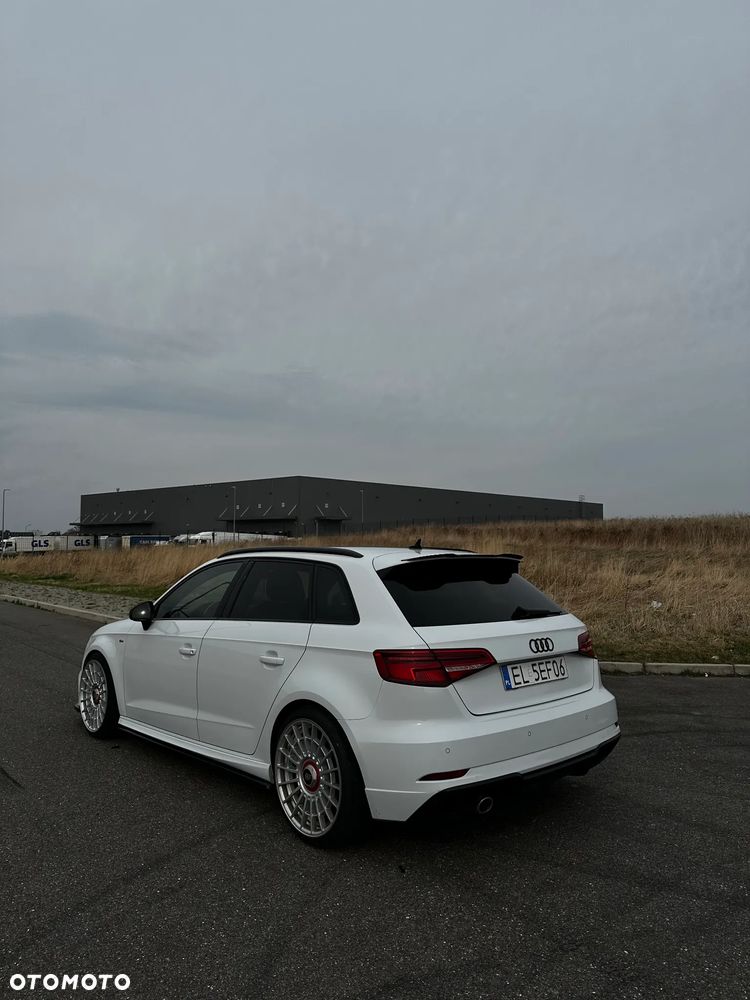 Audi A3 Sportback - 3