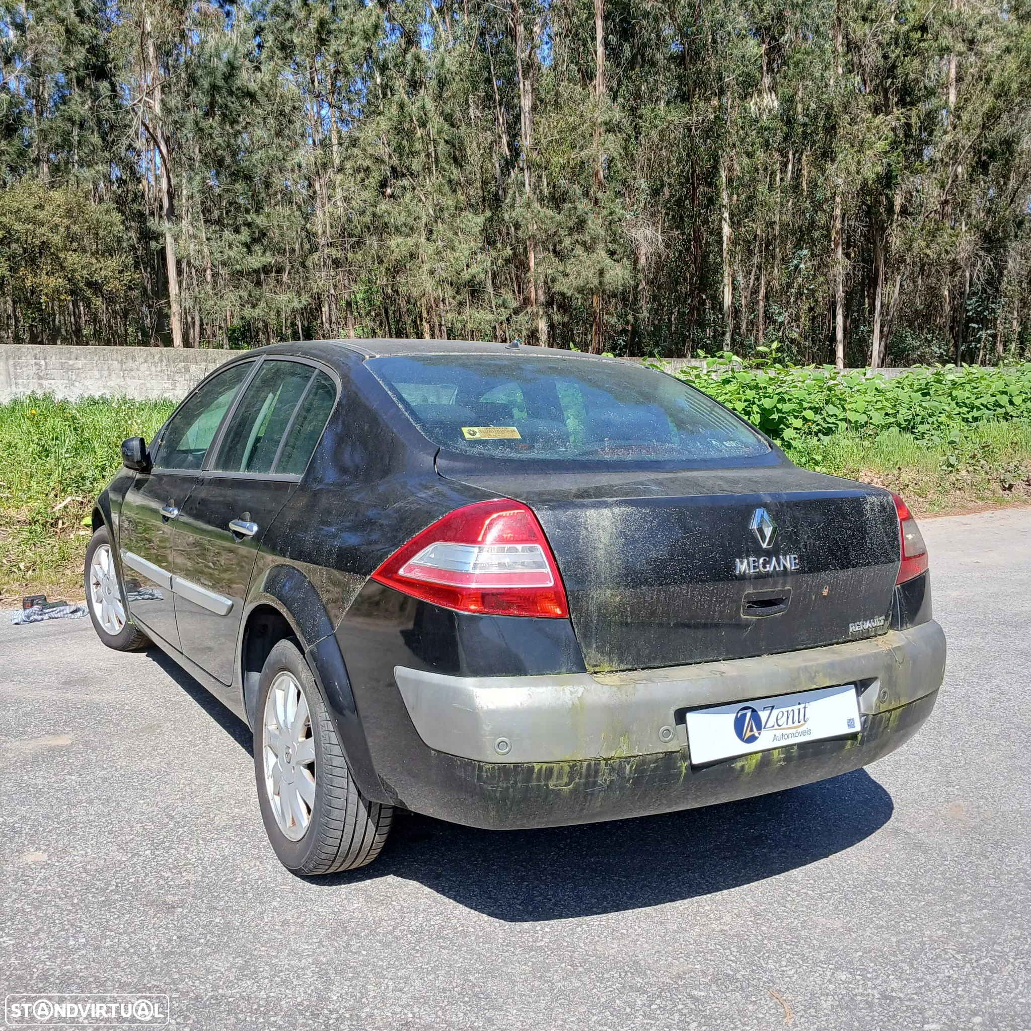RENAULT MEGANE II SEDÁN 1.9 DCI de 2007 - Peças Usadas (9893) - 3