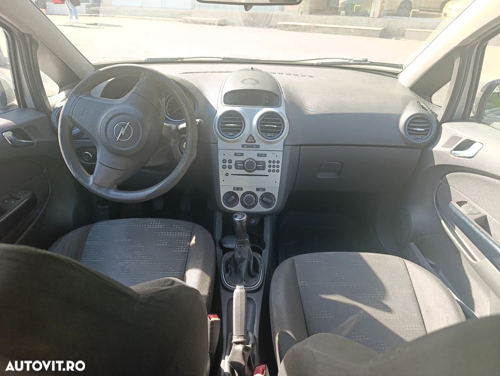 Opel Corsa - 3