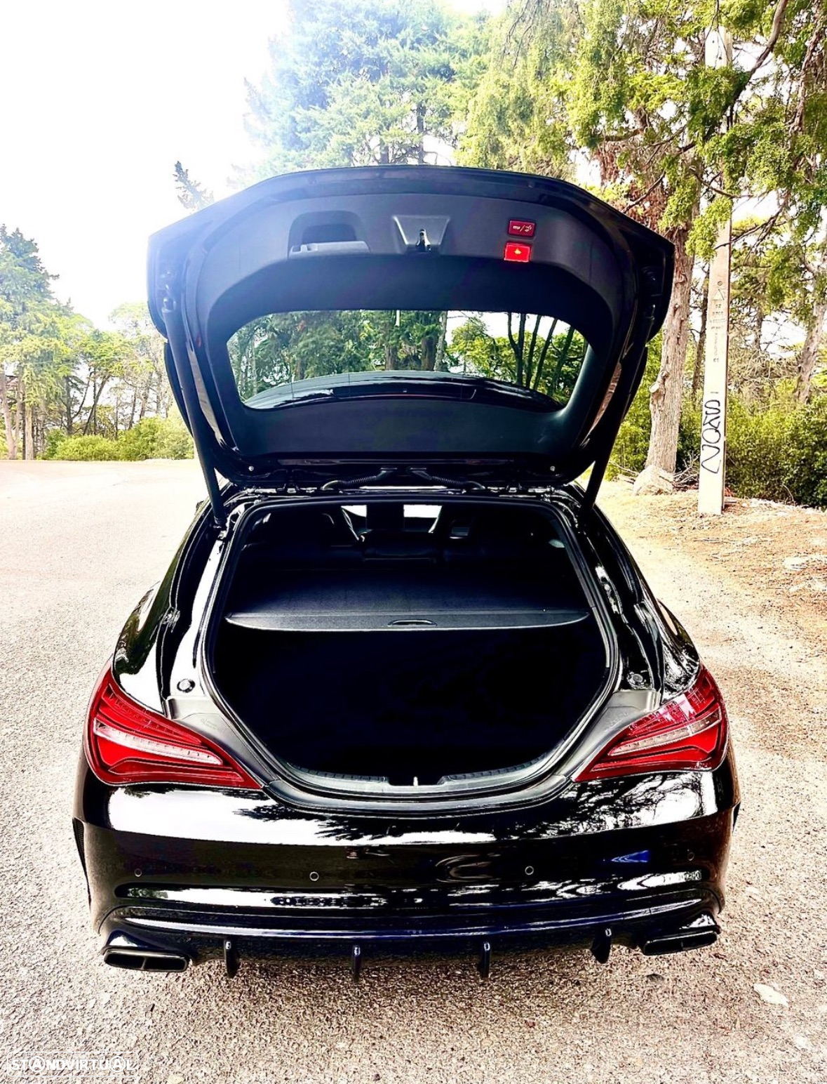 Mercedes-Benz CLA 45 AMG 4Matic Shooting Brake Speedshift 7G-DCT - 19