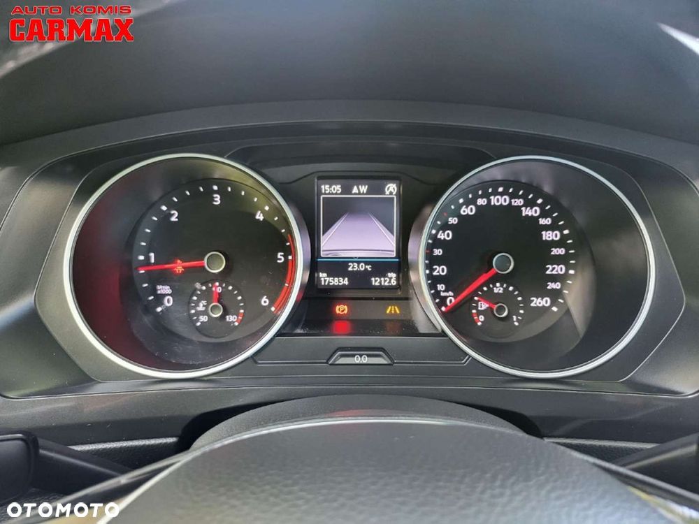 Volkswagen Tiguan - 13
