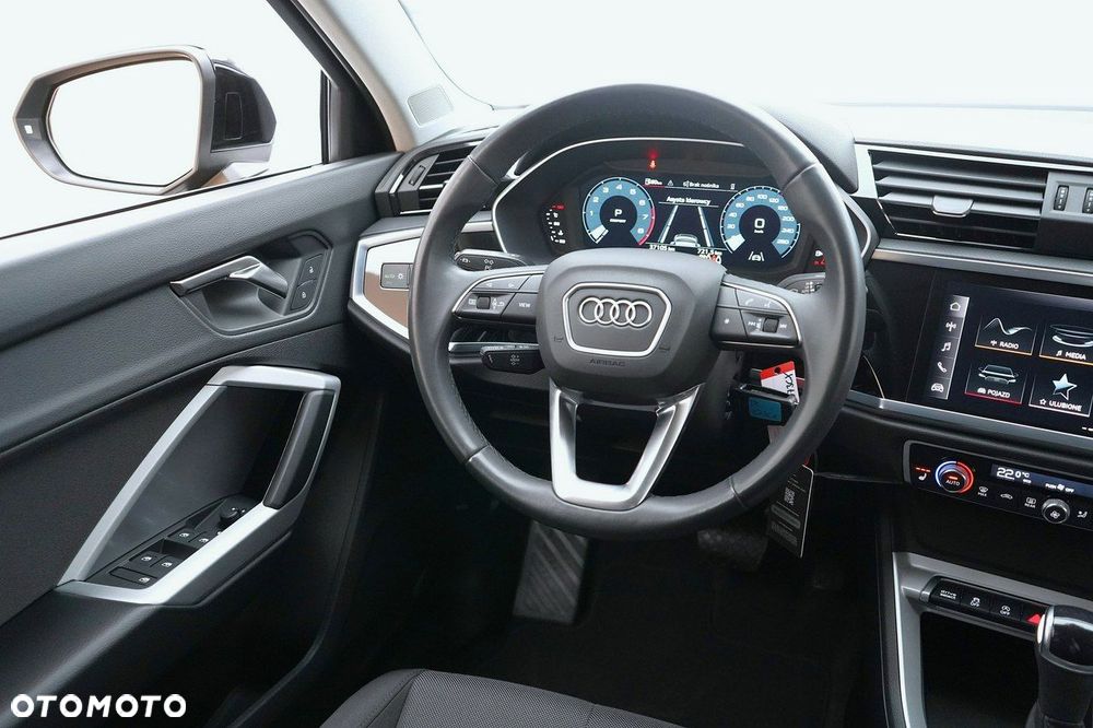 Audi Q3 Sportback - 22