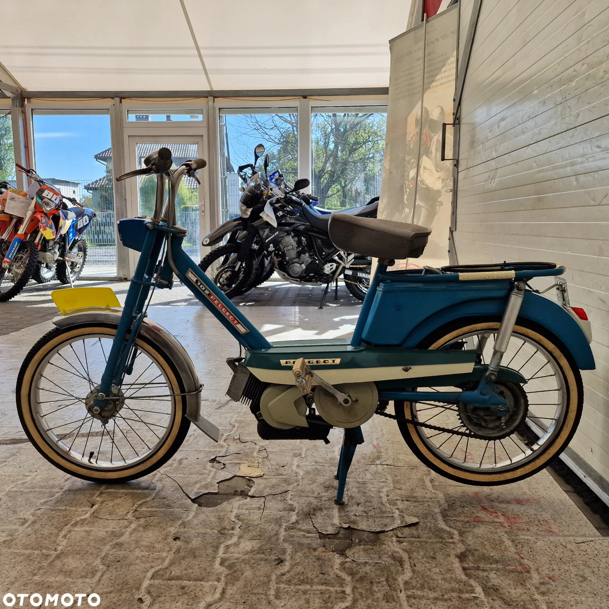 Peugeot Inny - 22