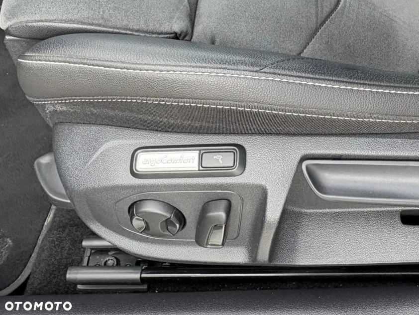 Volkswagen Arteon 2.0 TDI Elegance DSG - 17