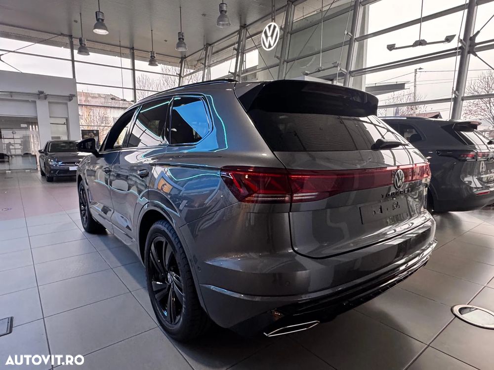 Volkswagen Touareg V6 TDI 4MOTION R-Line - 4