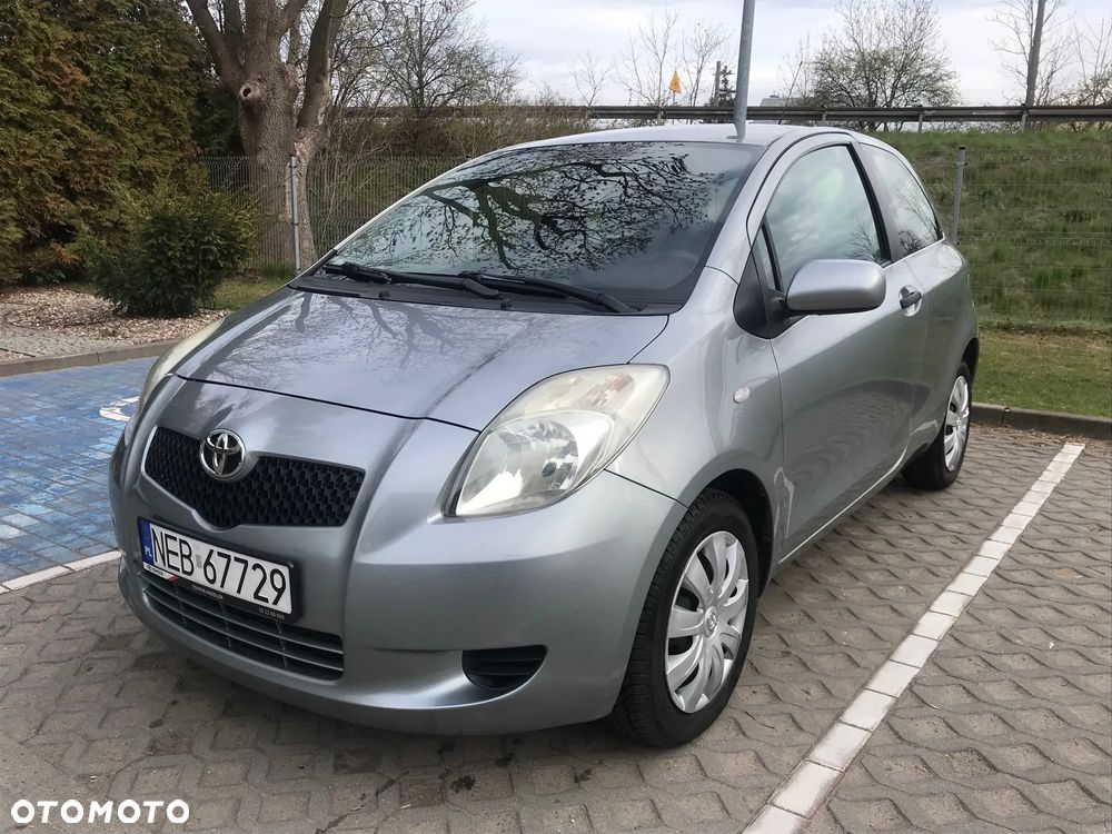 Toyota Yaris 1.0 Terra A/C - 1