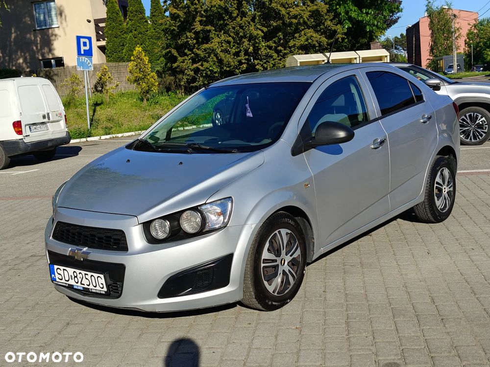 Chevrolet Aveo 1.2 LT+ - 15